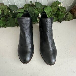 Lucky Brand Black Leather Ankle Booties With Side Zippers Womens Size 9.5W